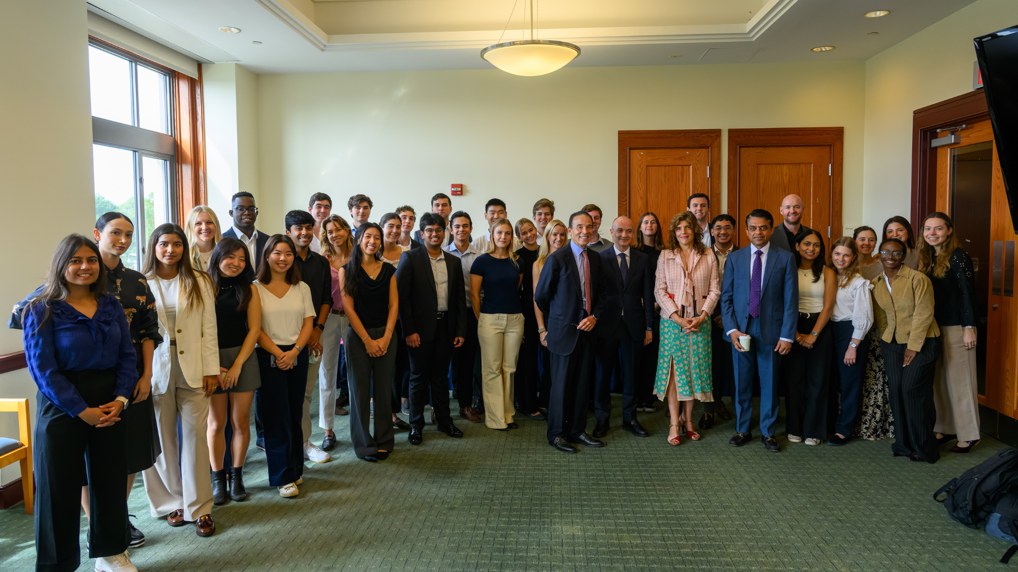 Group photo in the Hariri Building with CEO of Inditex Óscar García Maceiras during the Stanton Series event