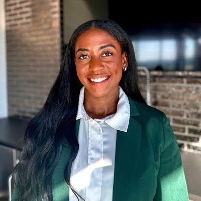 Maesha Ulcena, Georgetown Flex MBA student, pivoted from health technology to financial services with mentorship support.