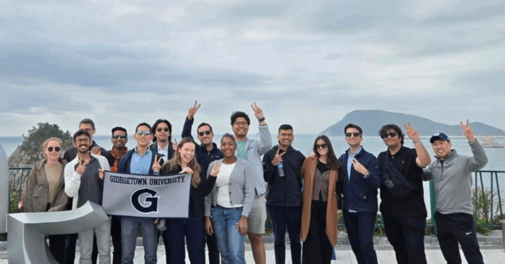 15 students on an adventure around the world